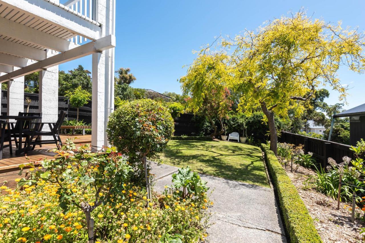 Apartamento Retro Living - Lush Garden Christchurch Exterior foto